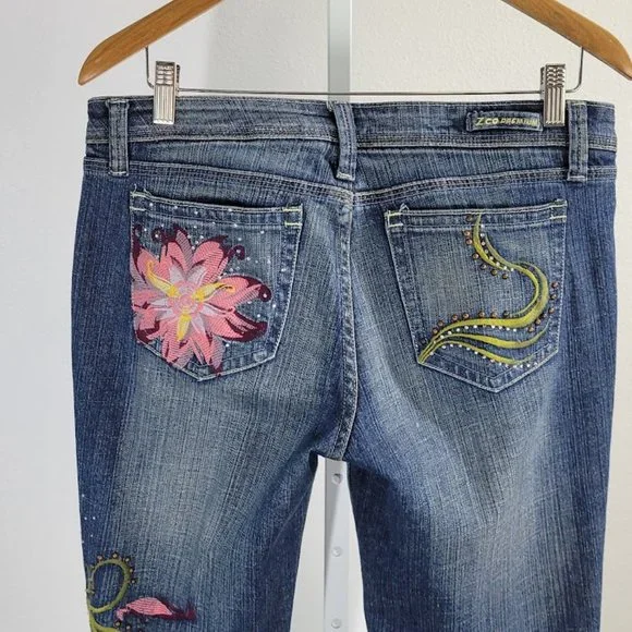 Zco premium embroidered floral vintage bootcut jeans Sz 13 - Picture 6 of 9
